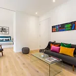 2 Bed 2 Bath Apartment Off Regent Street
