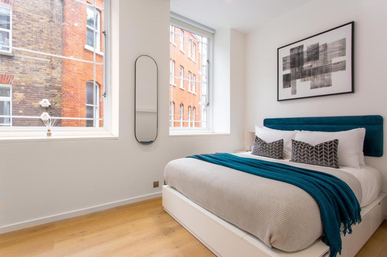2 Bed 2 Bath Off Regent Street Apartment *