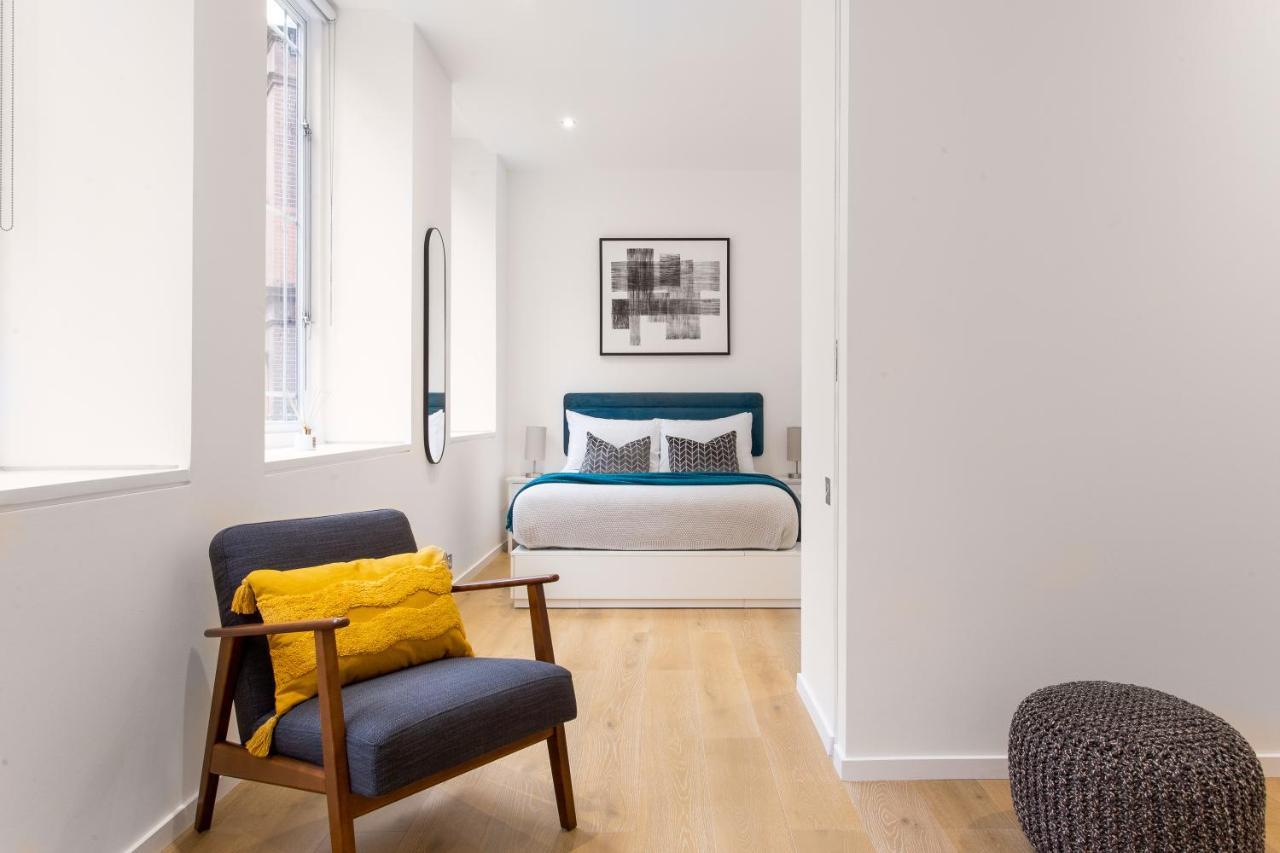 Apartment 2 Bed 2 Bath Off Regent Street *