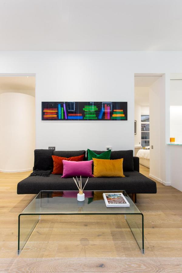 2 Bed 2 Bath Off Regent Street Apartment *