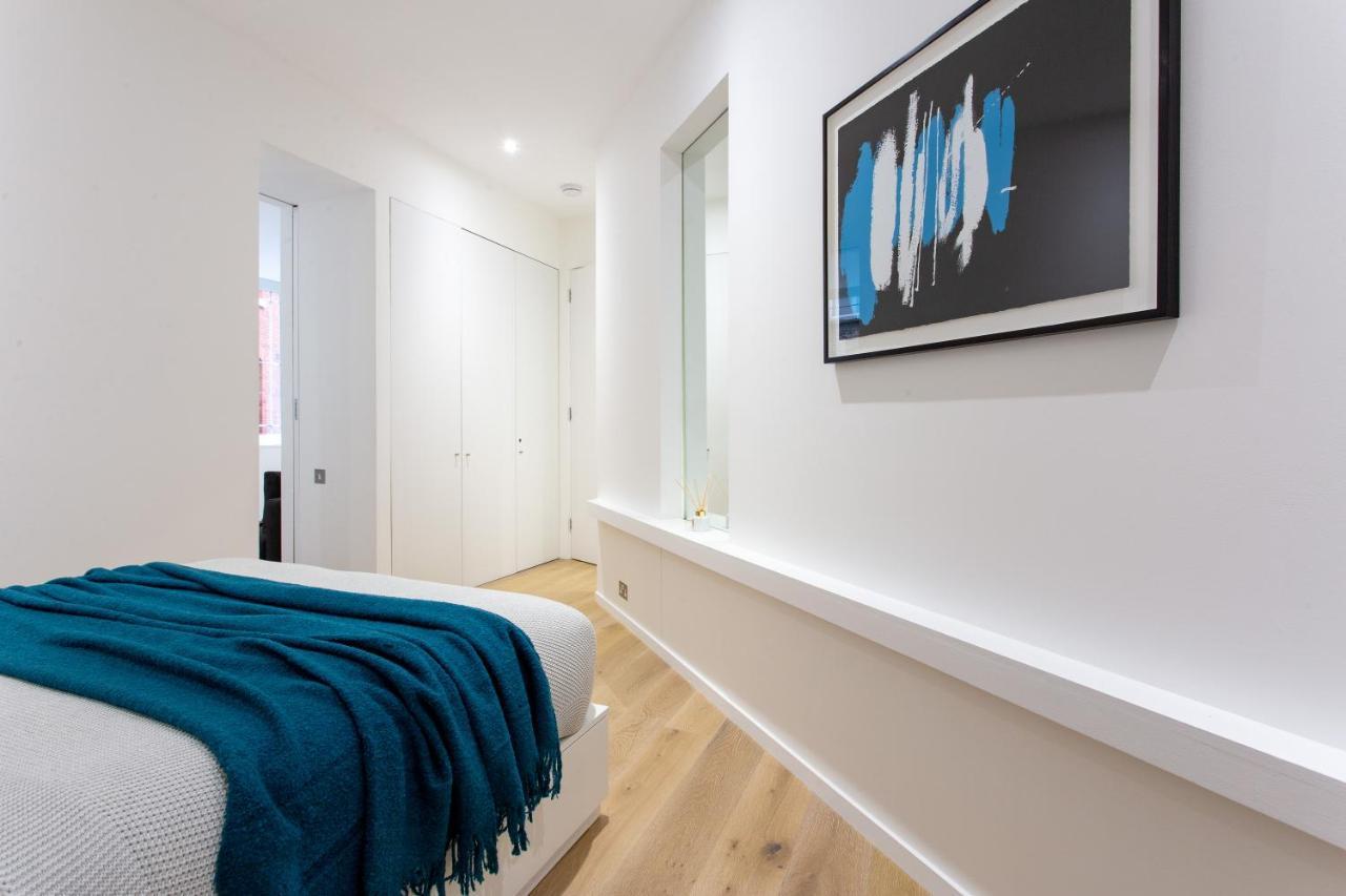 Apartment 2 Bed 2 Bath Off Regent Street