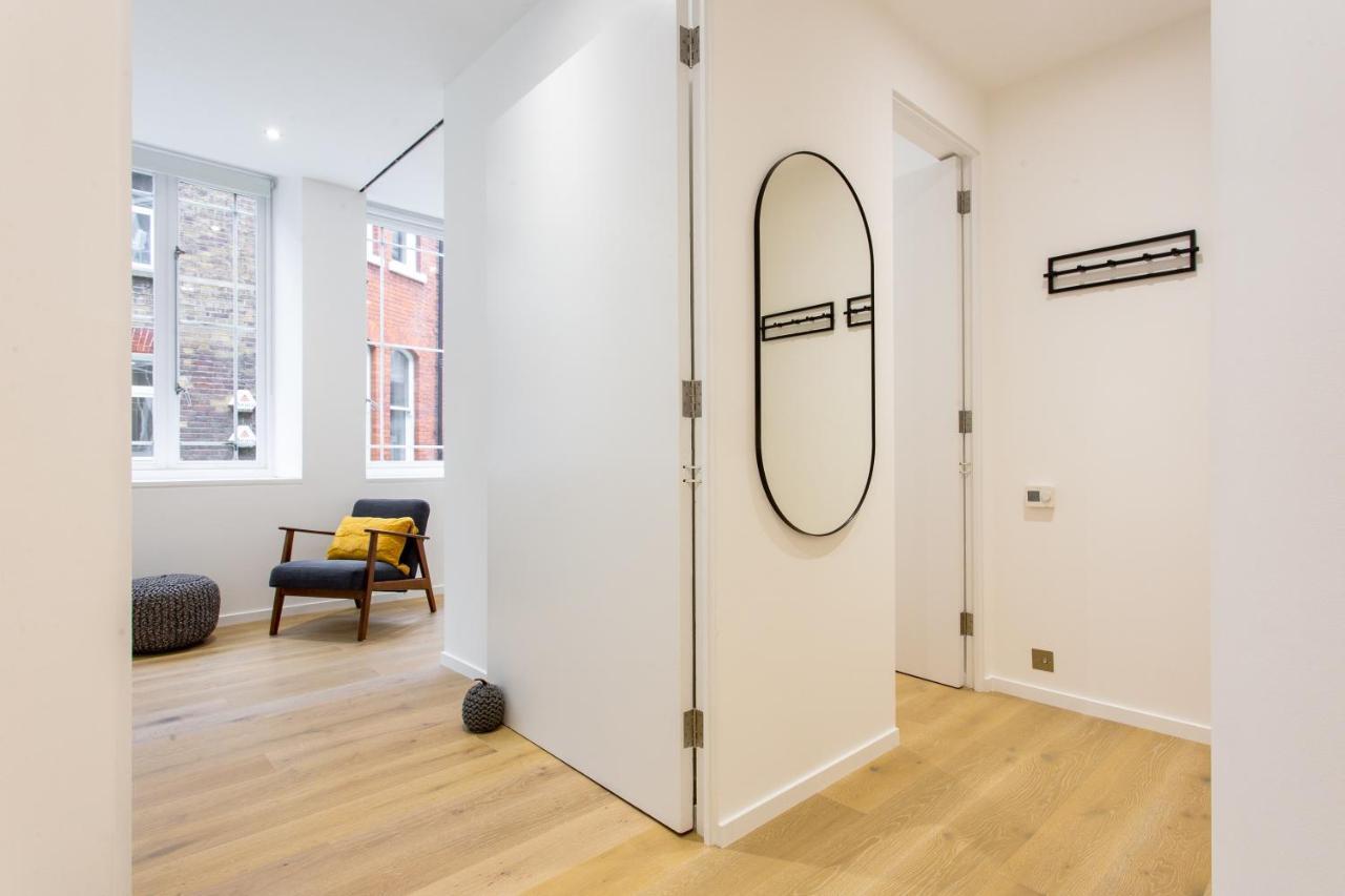 2 Bed 2 Bath Off Regent Street London